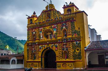 Kirche von Santo Tom�s, einer der imposantesten Kirchen Guatemalas.