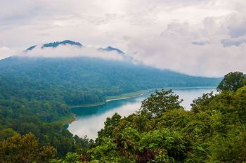 Aussichtspunkt �ber den See Danau Buyan