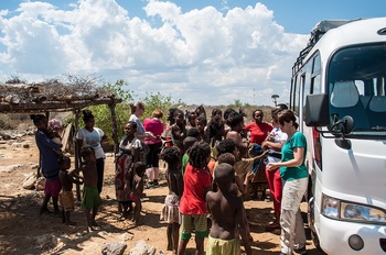 Besuch einer einheimischen Familie